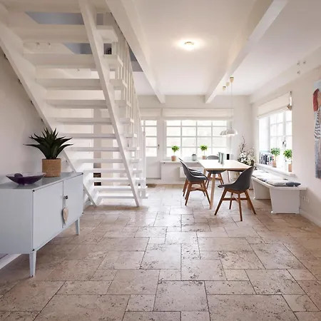 Duenenhaus